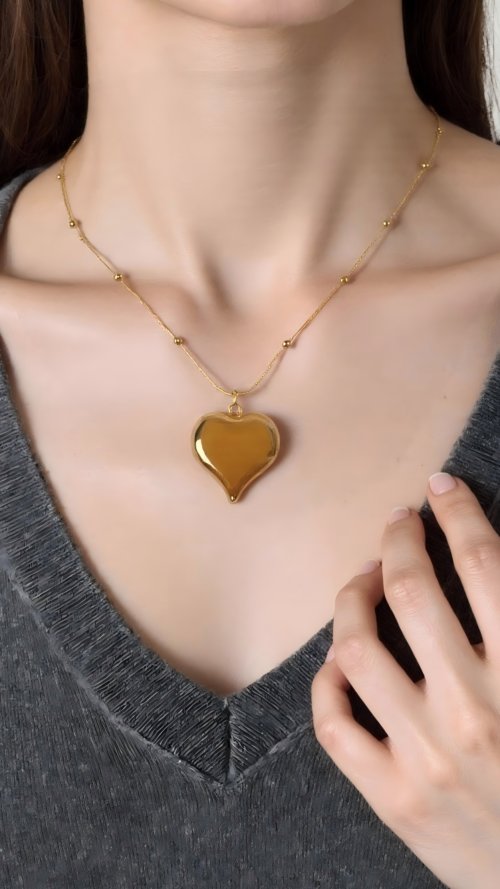 collana in acciaio con ciondolo cuore e catena a palline dal vivo - chic mode germogli