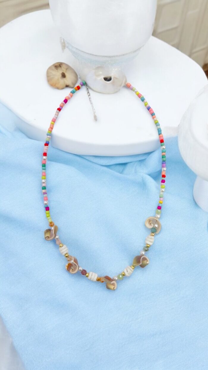 Collana Multicolor Perline Con Conchiglie E Pietre Bianche chic mode germogli